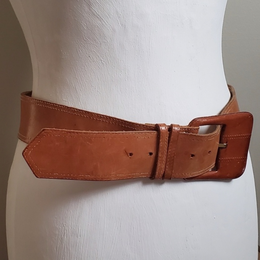 v i n t a g e.   b o h o.   b e l t